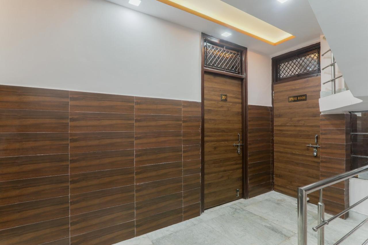Oyo Tripureswari Guest House Puri Eksteriør billede